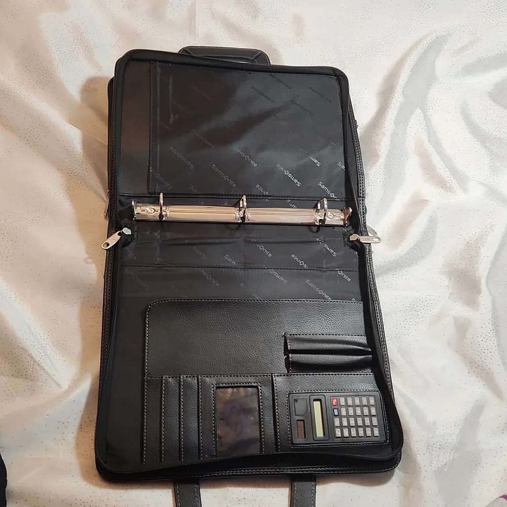 Samsonite black faux leather laptop tablet bag